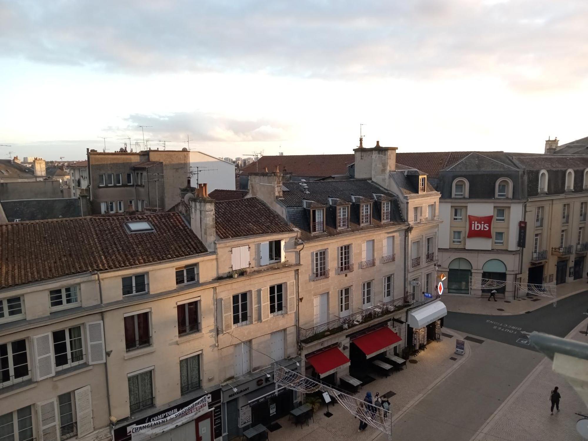 Cosy & Tendance Spa Poitiers Kültér fotó
